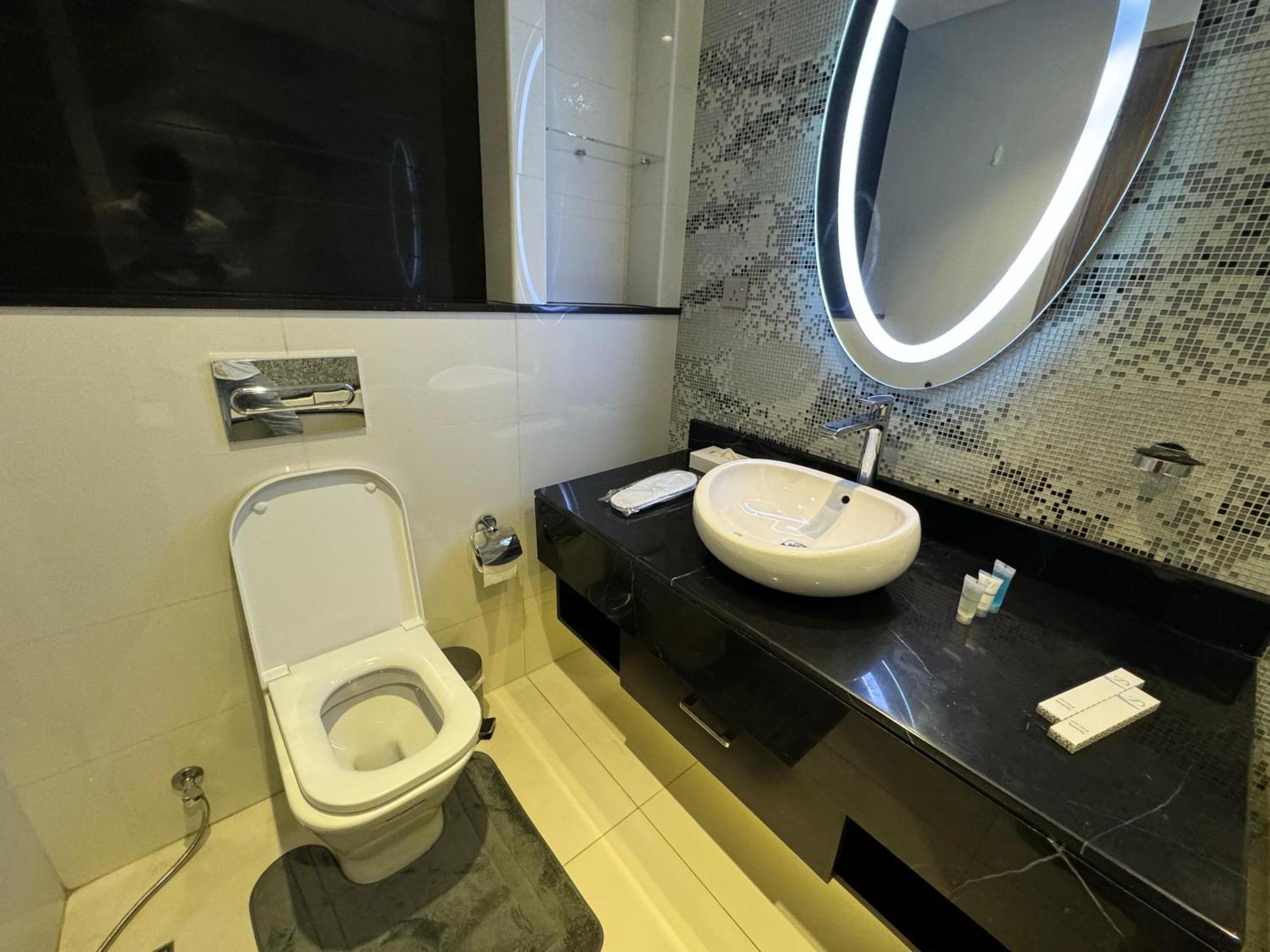 Damac Towers Olaya By Selsal Hotel 4*
